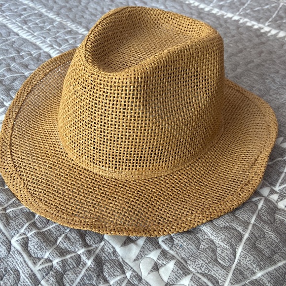 100% Straw Cowboy Hat - Picture 2 of 3